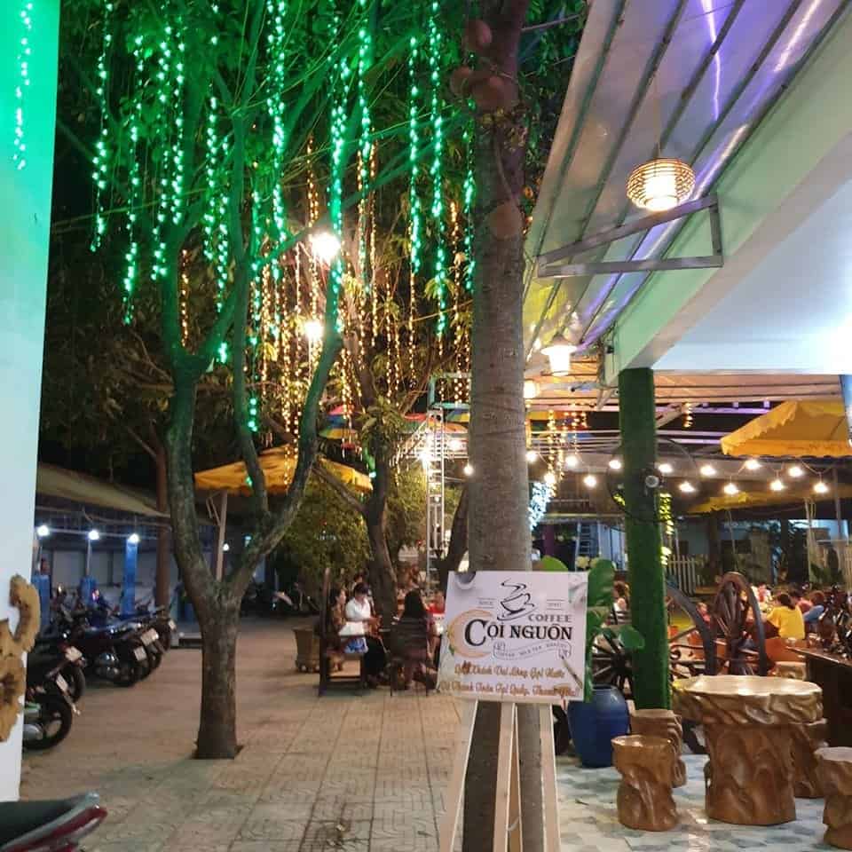 đèn trang trí quán cafe cửa hàng