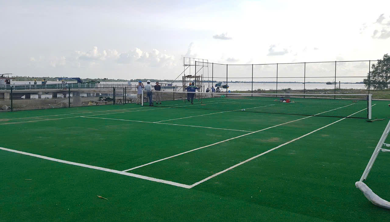 Thi công cảnh quan sân Tennis Cần Thơ